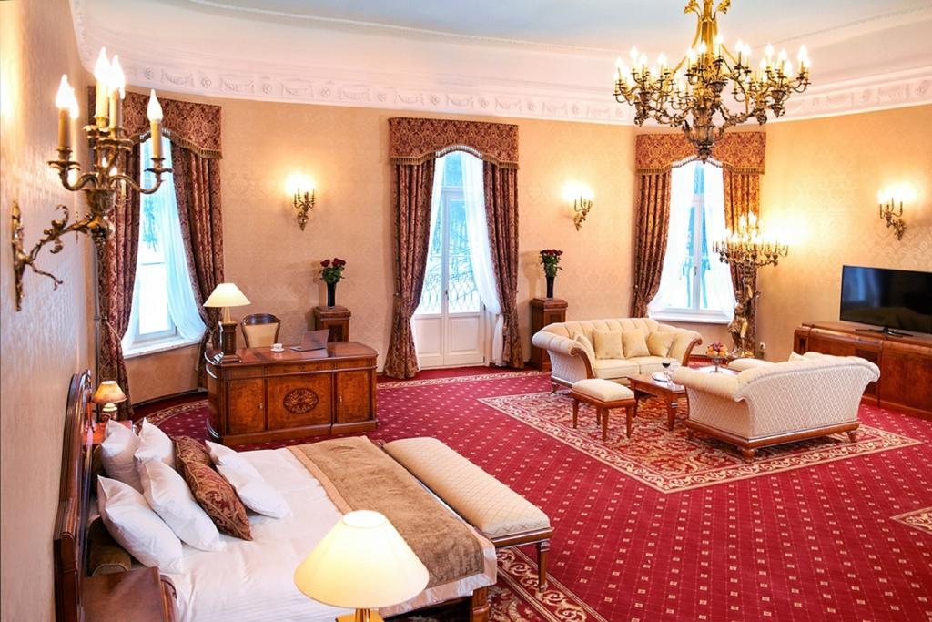 Palac Zelechow Spa & Wellness Luaran gambar